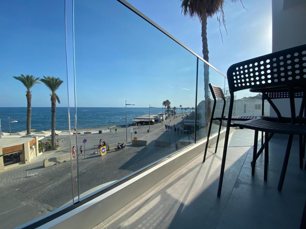 Sea La Vie #2 - Luxury Seaview Apartment Paphos Esterno foto